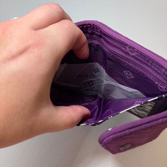 Vera Bradley Riley Gloxinia Purple Small Trifold Zip Quilted Wallet - Picture 6 of 7